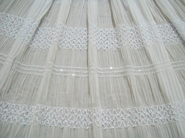 4.White Crinke Chiffon